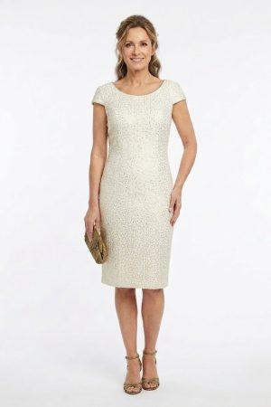 Vestido corto marfil de ceremonia con corte midi y manga corta