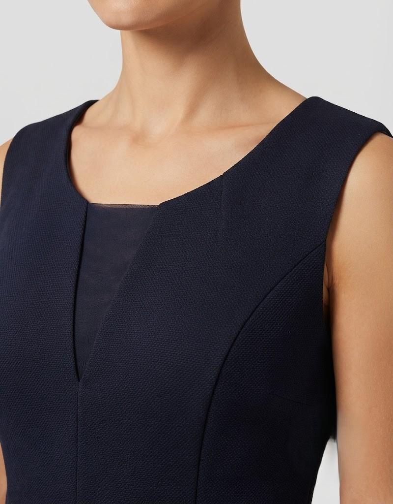 Vestido midi elegante con escote en V transparente - Imagen 7